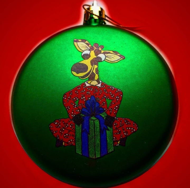 Munchie Giraffe Present Ornament